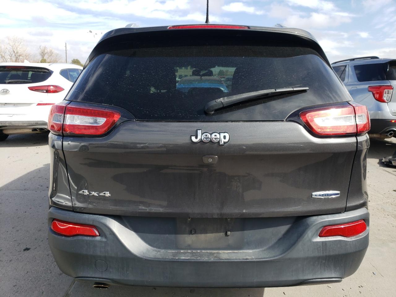 2015 Jeep Grand Cherokee - Image 6