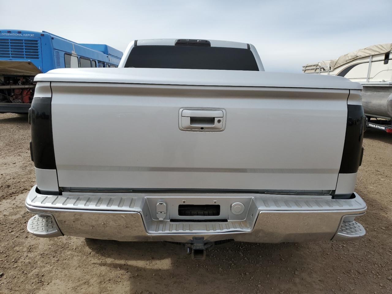 2015 GMC Sierra - Image 6