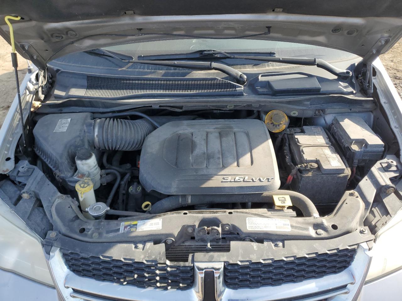 2014 Dodge Caravan - Image 12