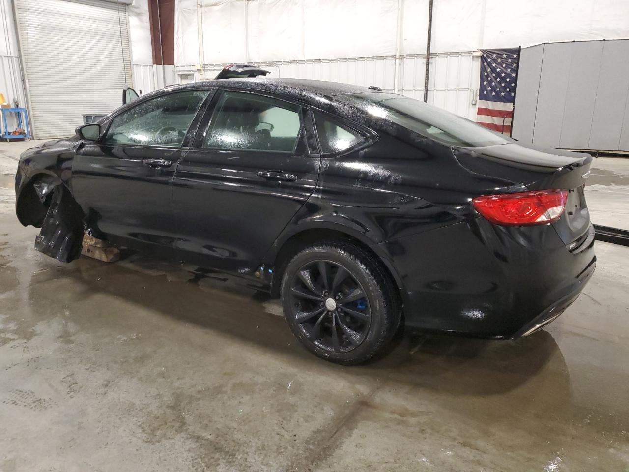 2015 Chrysler 200 - Image 2