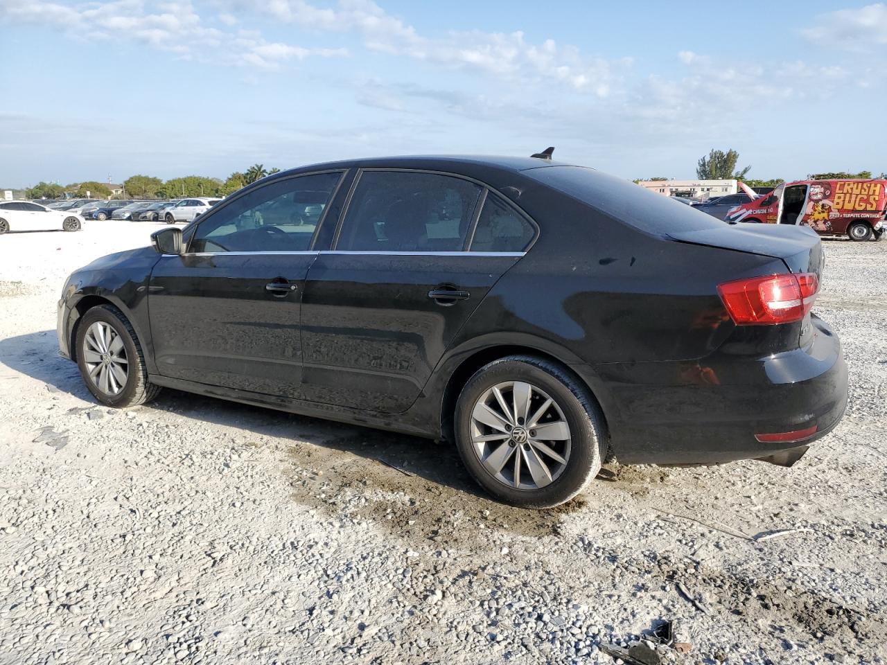 2015 Volkswagen Jetta - Image 2