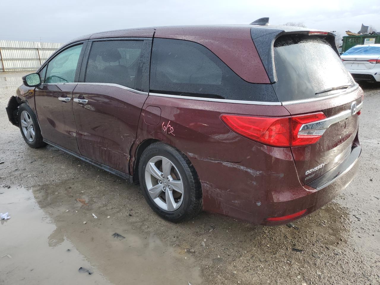 2019 Honda Odyssey - Image 2