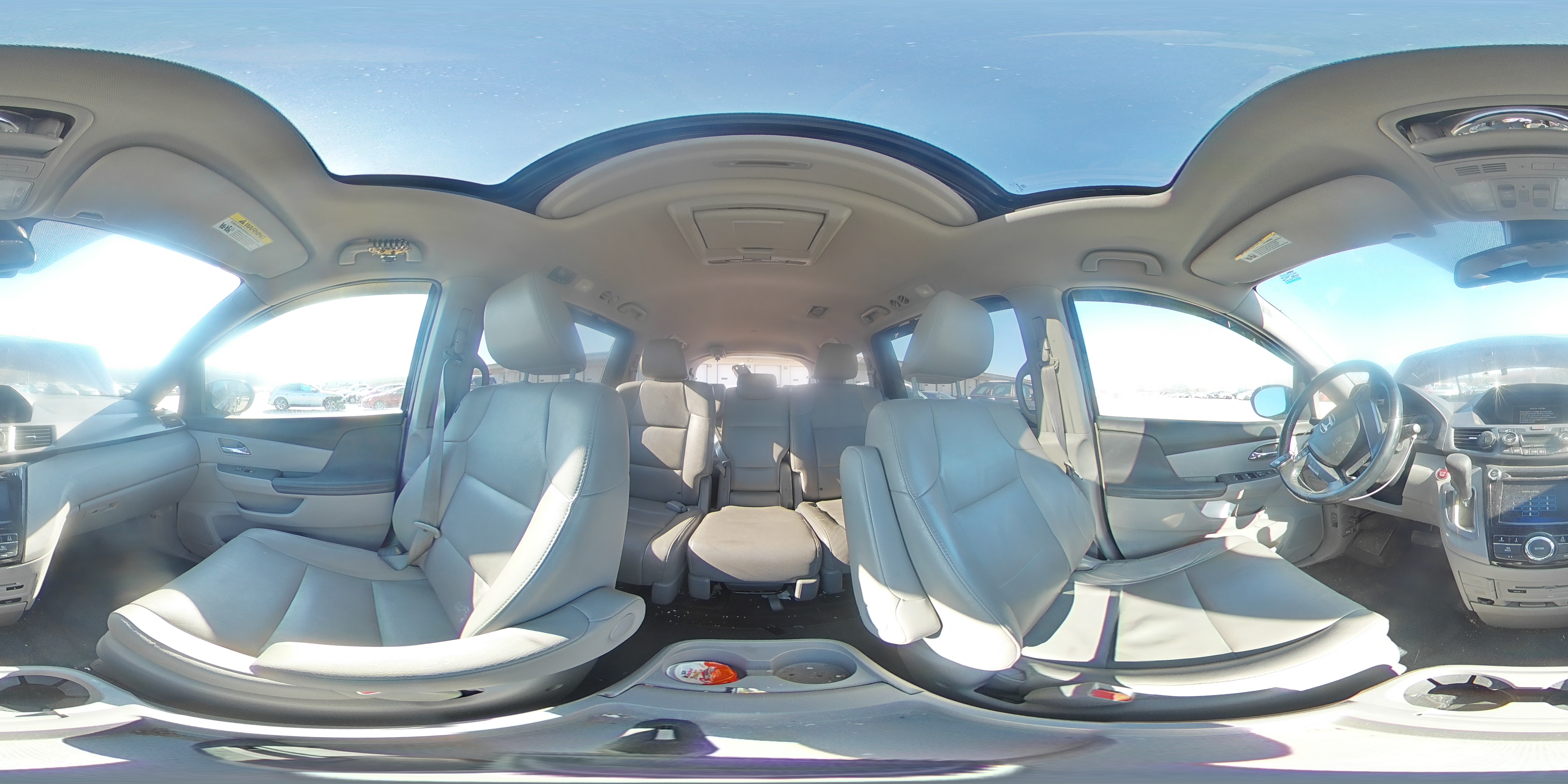 2016 Honda Odyssey - Image 13