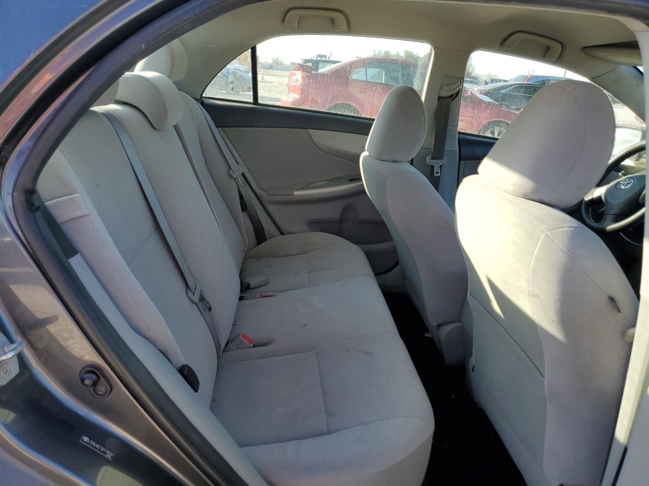 2011 Toyota Corolla - Image 10