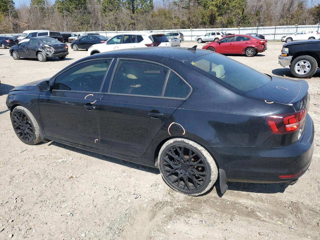 2016 Volkswagen Jetta - Image 2