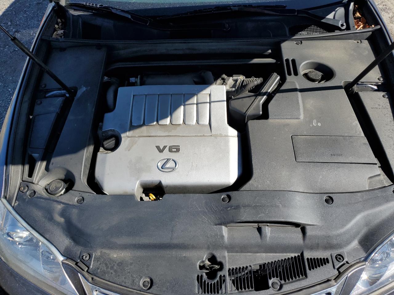 2012 Lexus ES - Image 11