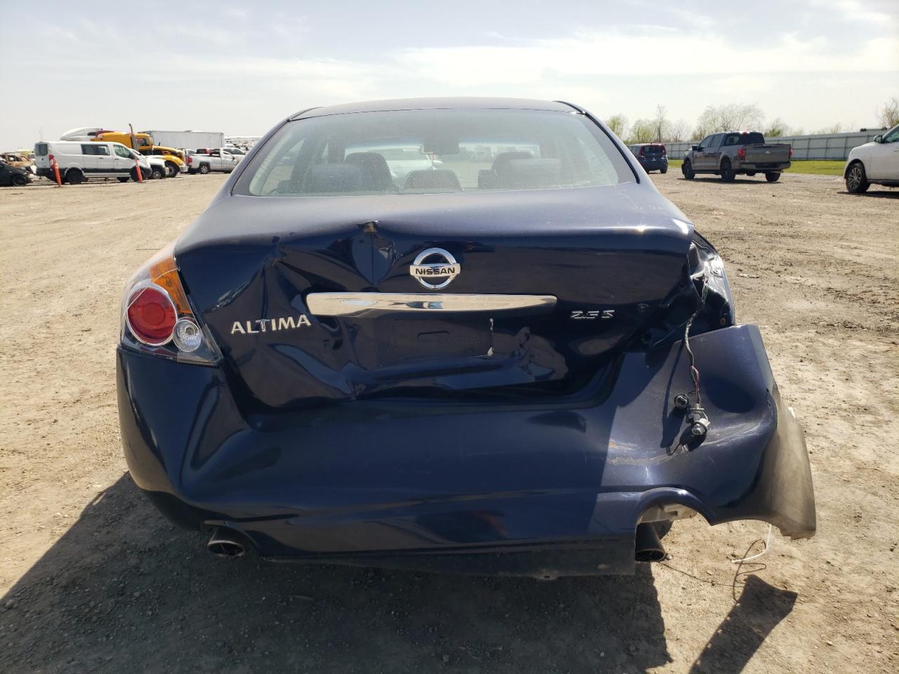 2011 Nissan Altima - Image 6