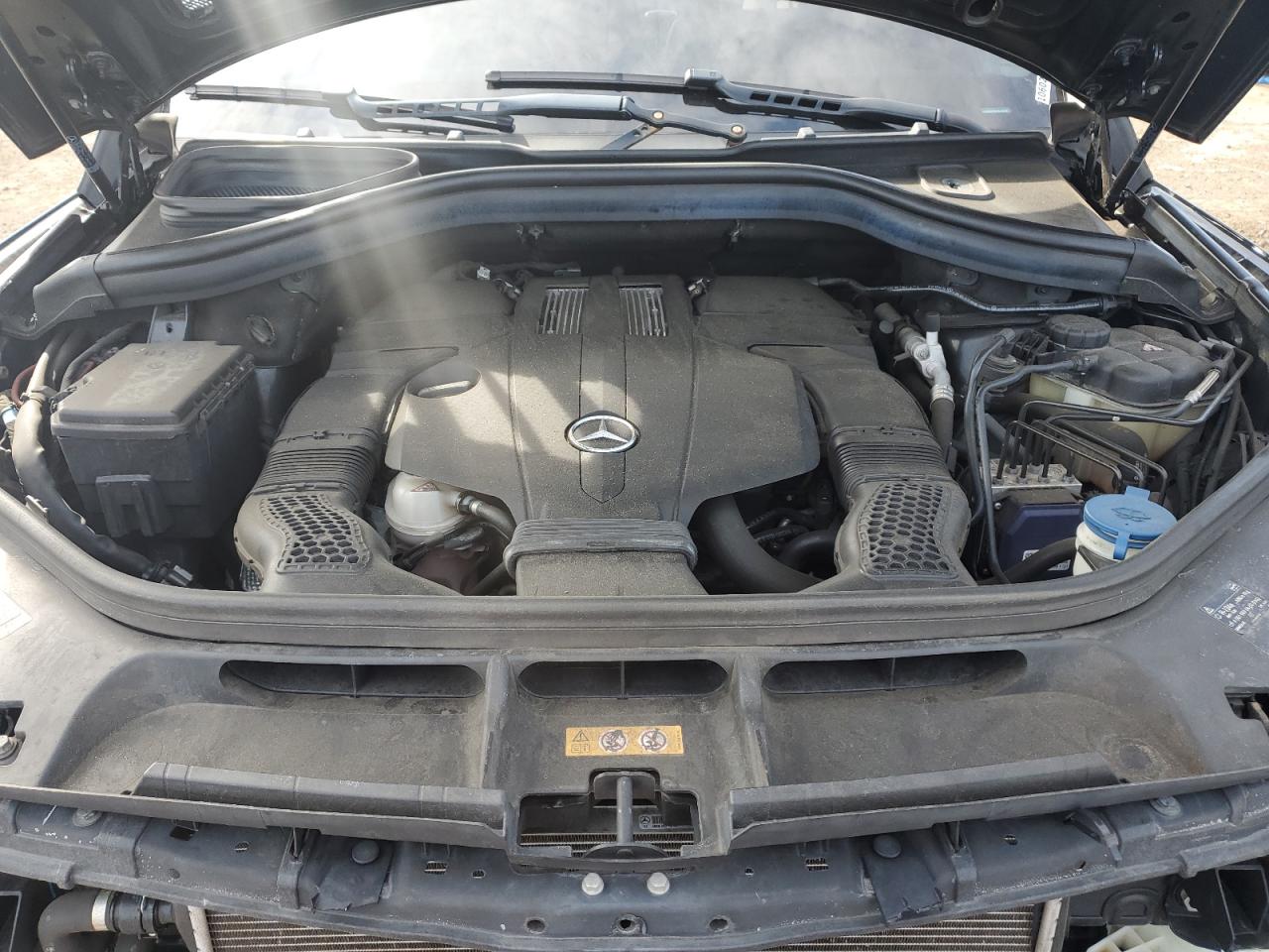 2016 Mercedes-Benz GLE - Image 13