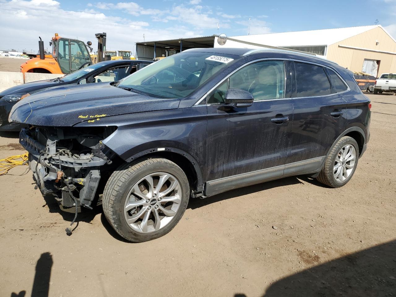 2015 Lincoln MKZ - Image 1
