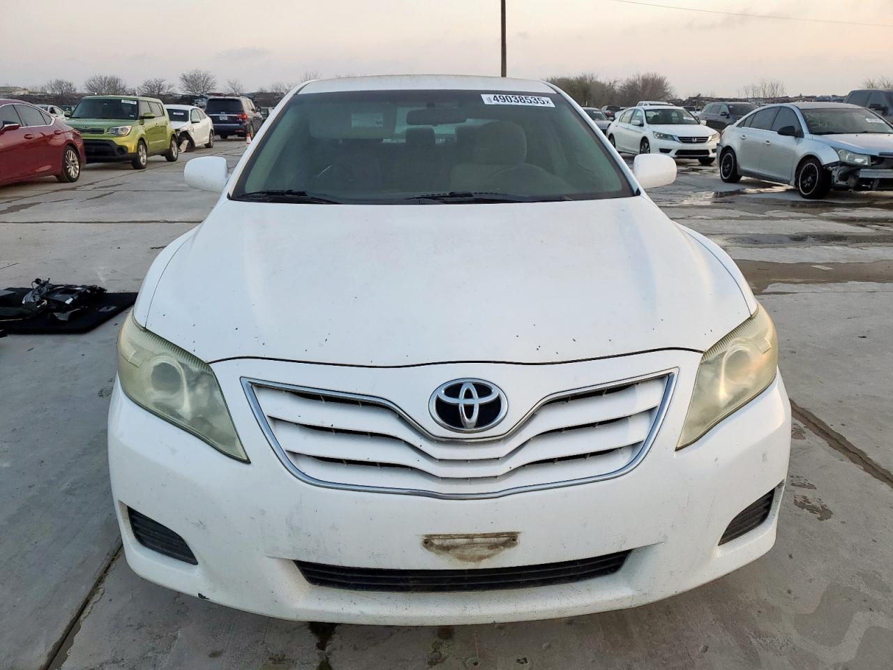 2010 Toyota Camry - Image 5