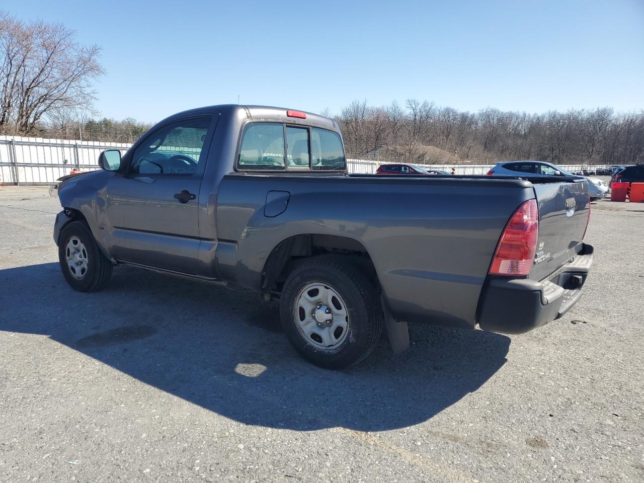 2014 Toyota Tacoma - Image 2
