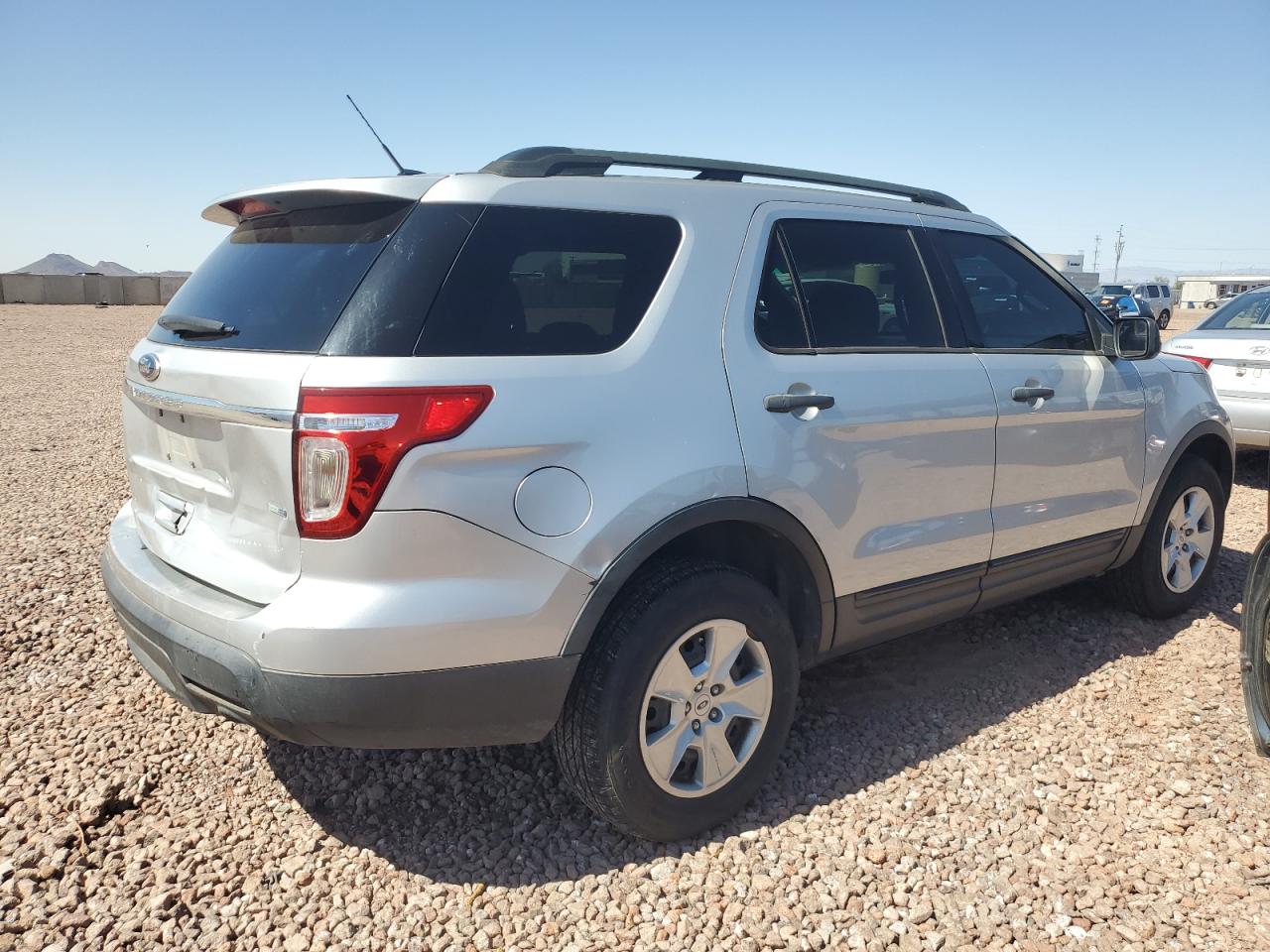 2014 Ford Explorer - Image 3