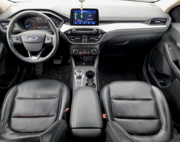  FORD ESCAPE 2020 Czarny