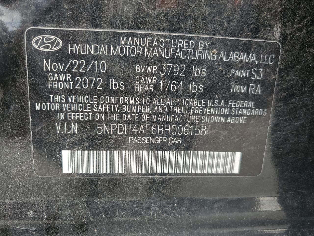 2011 Hyundai Elantra - Image 12
