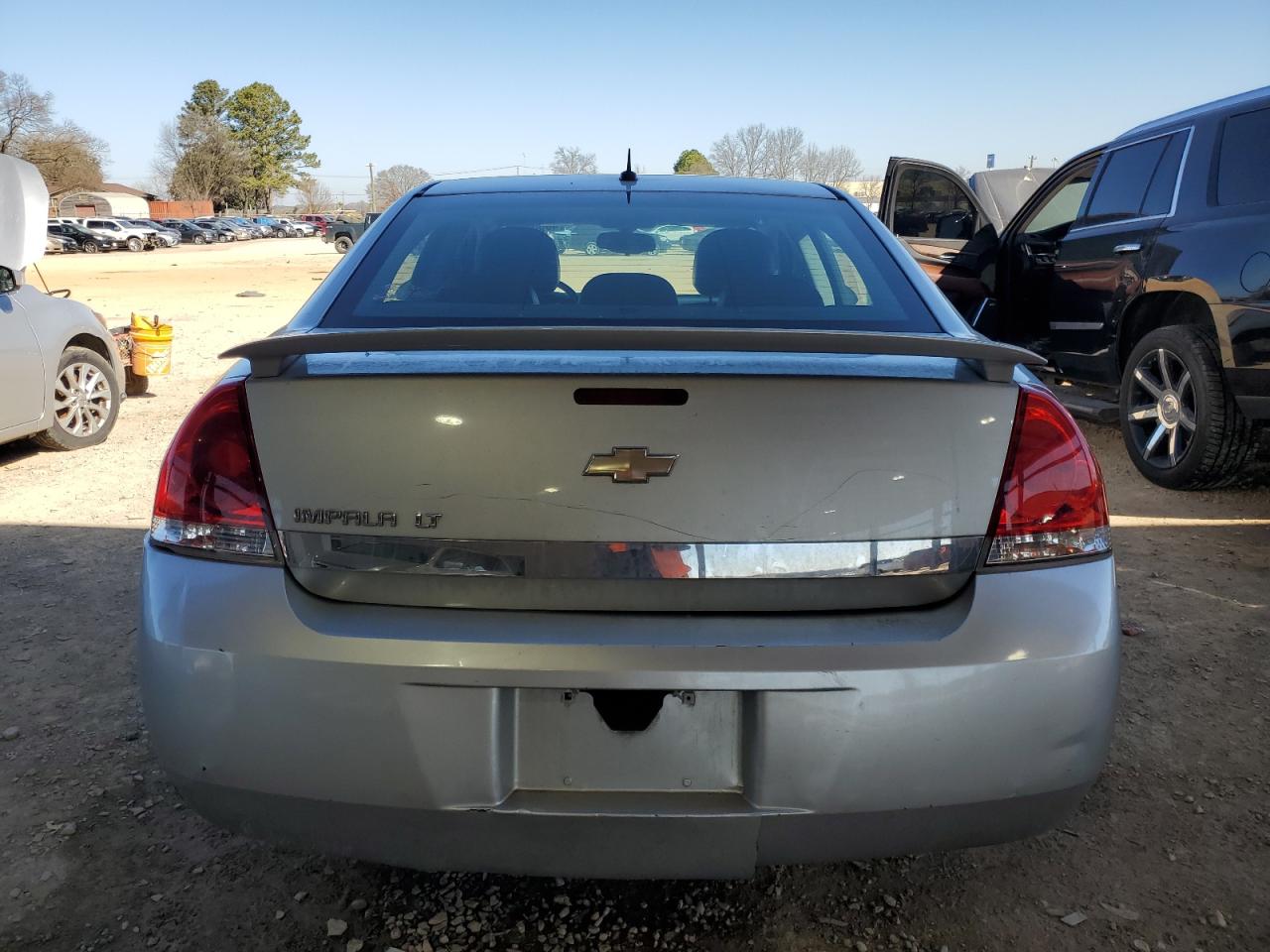 2009 Chevrolet Impala - Image 6