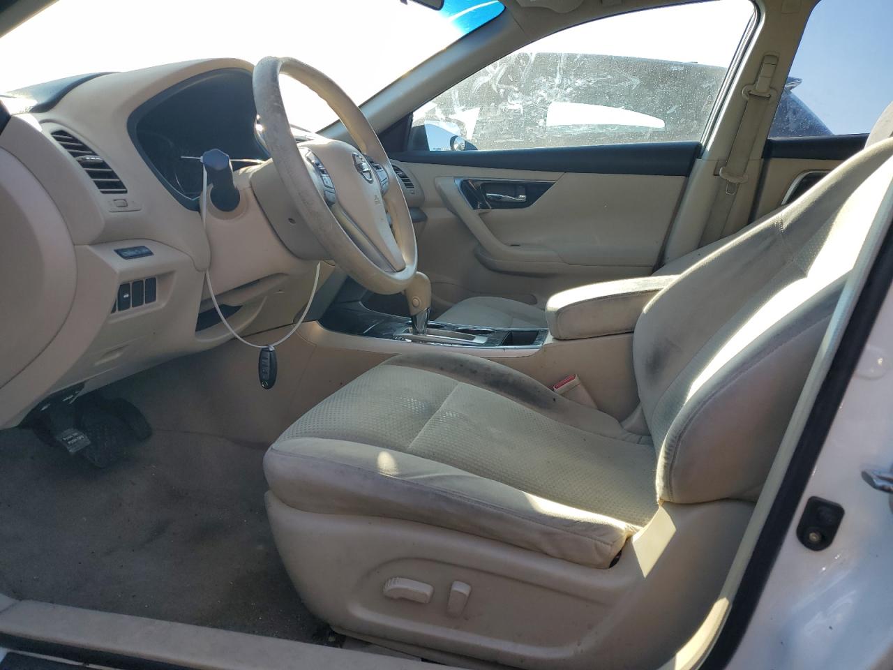 2014 Nissan Altima - Image 7