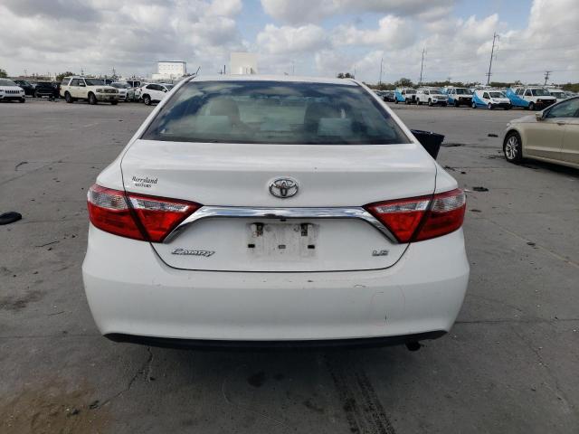  TOYOTA CAMRY 2015 White