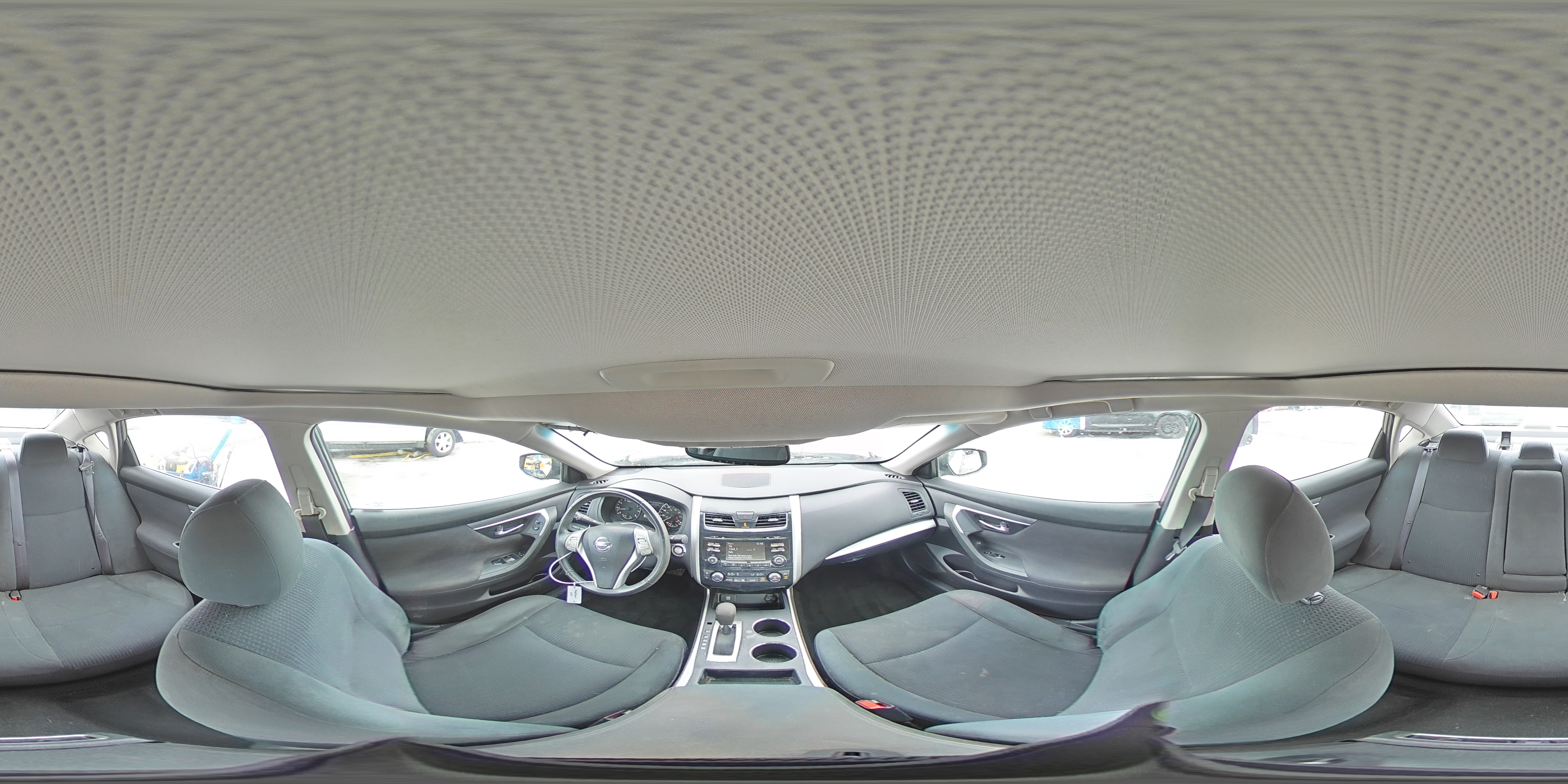 2015 Nissan Altima - Image 14