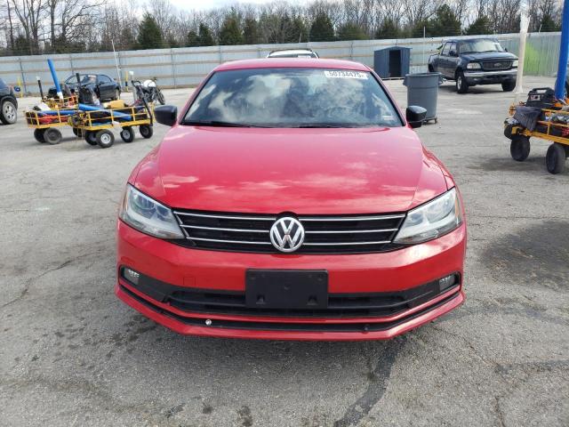  VOLKSWAGEN JETTA 2016 Czerwony