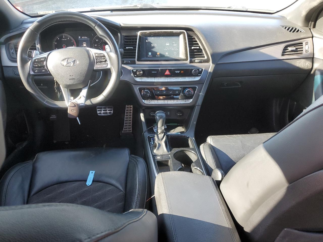 2018 Hyundai Sonata - Image 8