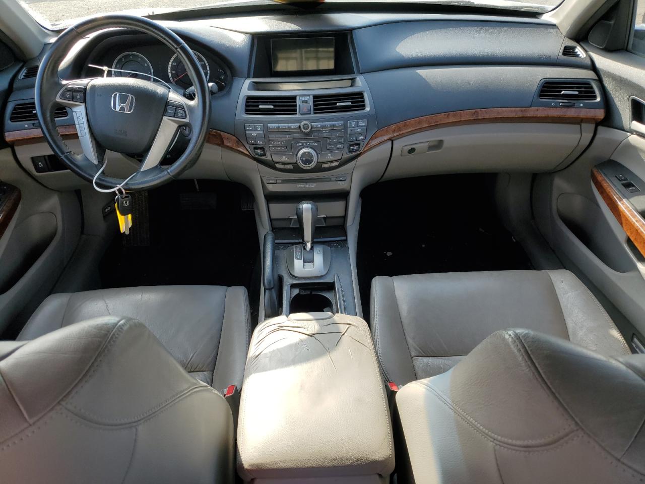 2012 Honda Accord - Image 8