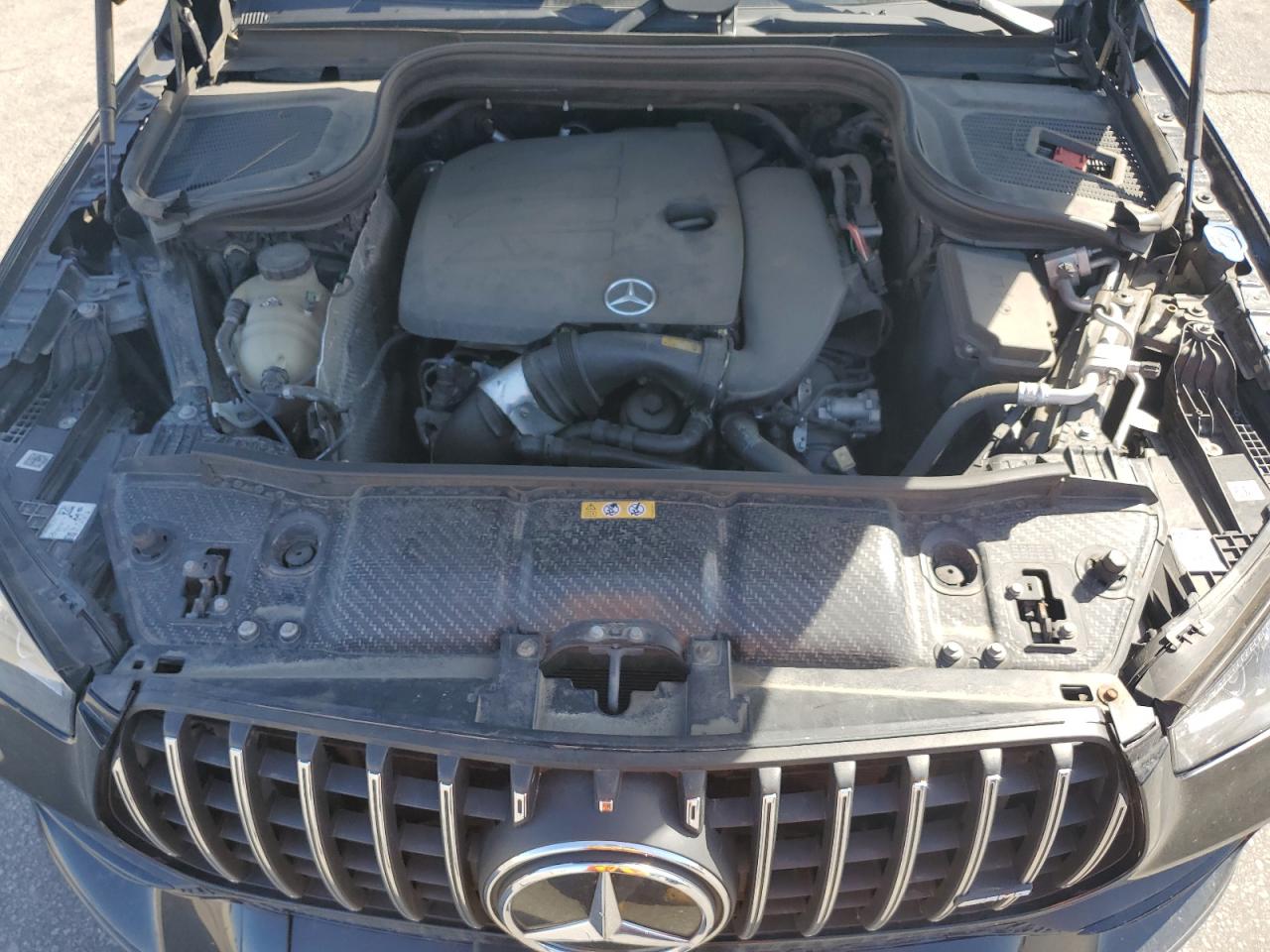 2022 Mercedes-Benz GLE - Image 12