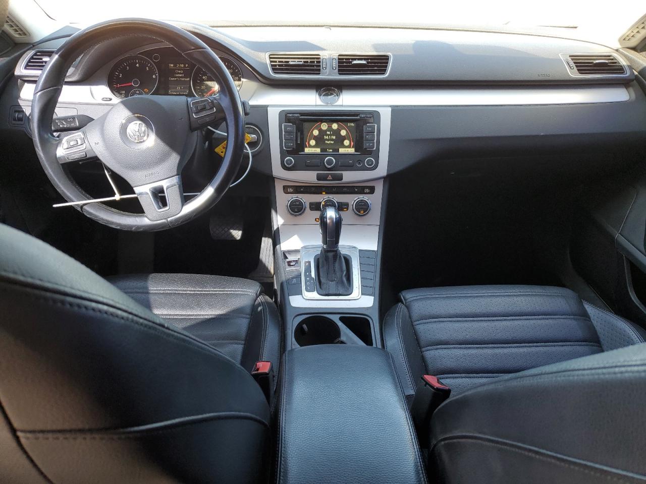 2014 Volkswagen Passat CC - Image 8