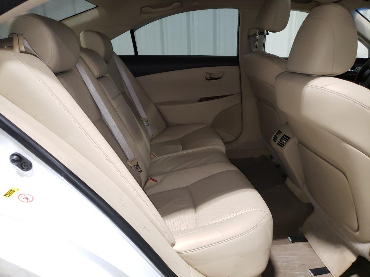 2007 Lexus ES - Image 10