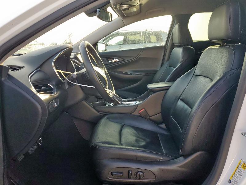  CHEVROLET MALIBU 2017 Белы