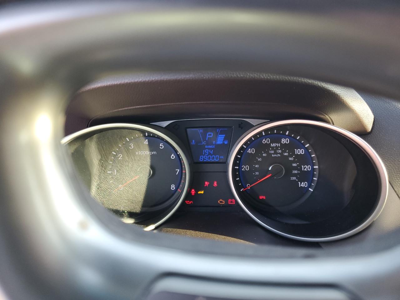 2012 Hyundai Tucson - Image 9