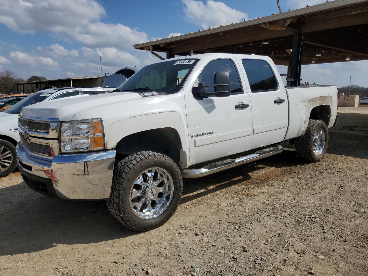 2007 Chevrolet Silverado - Image 1