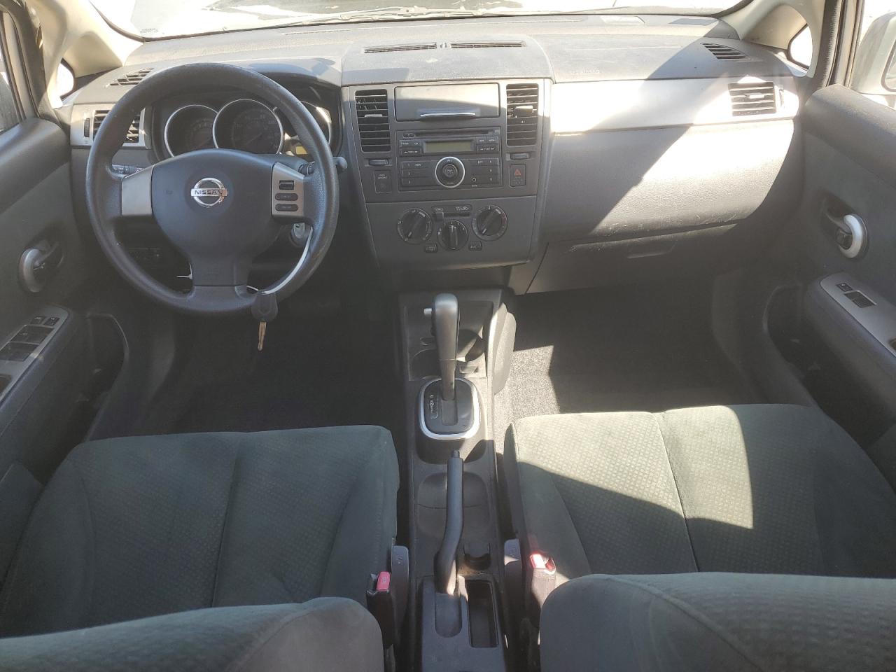 2012 Nissan Versa - Image 8