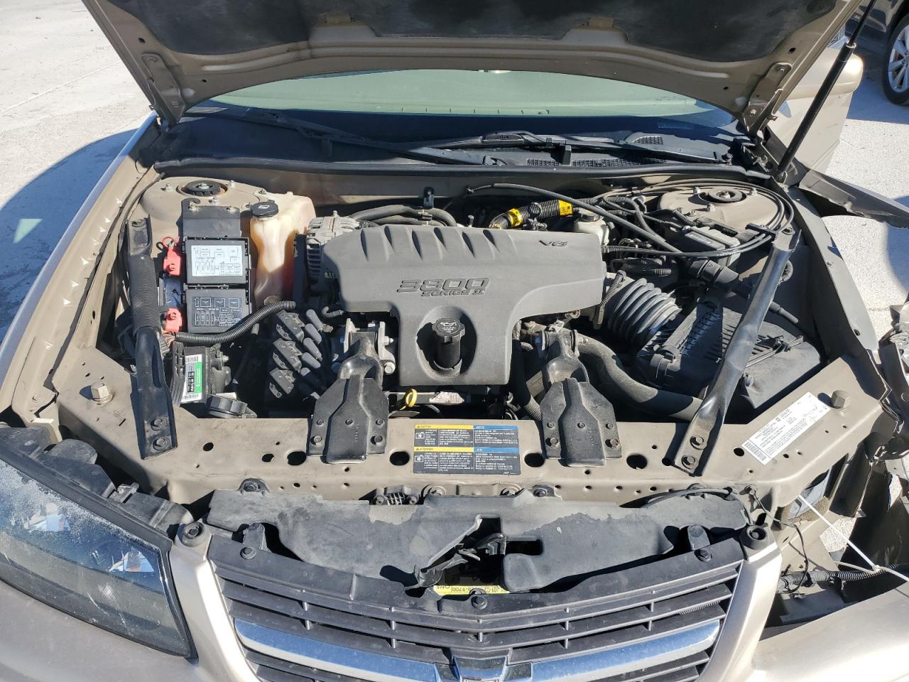 2005 Chevrolet Impala - Image 11