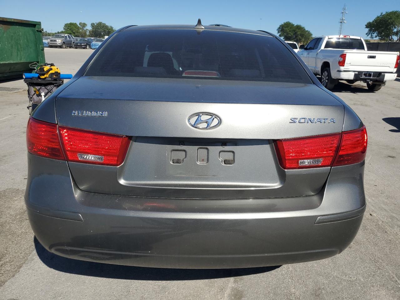2009 Hyundai Sonata - Image 6