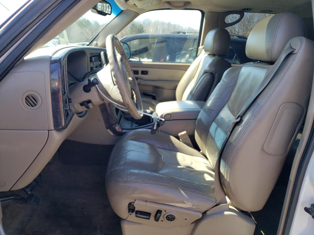 2003 GMC Yukon - Image 7
