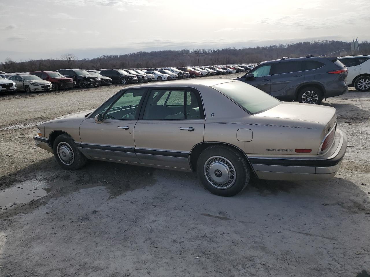 1994 Buick Park Avenue - Image 2