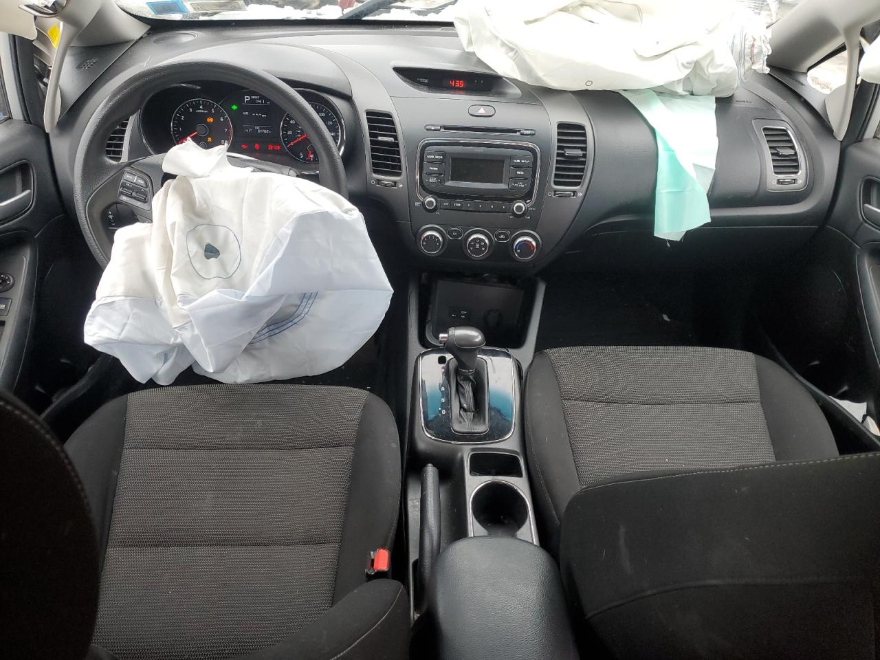 2018 Kia Forte - Image 8
