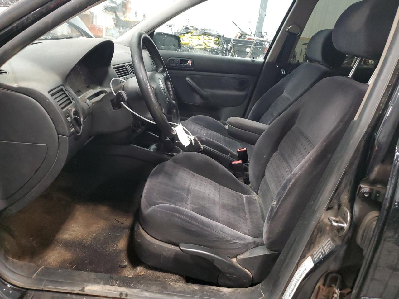 2002 Volkswagen Jetta - Image 7