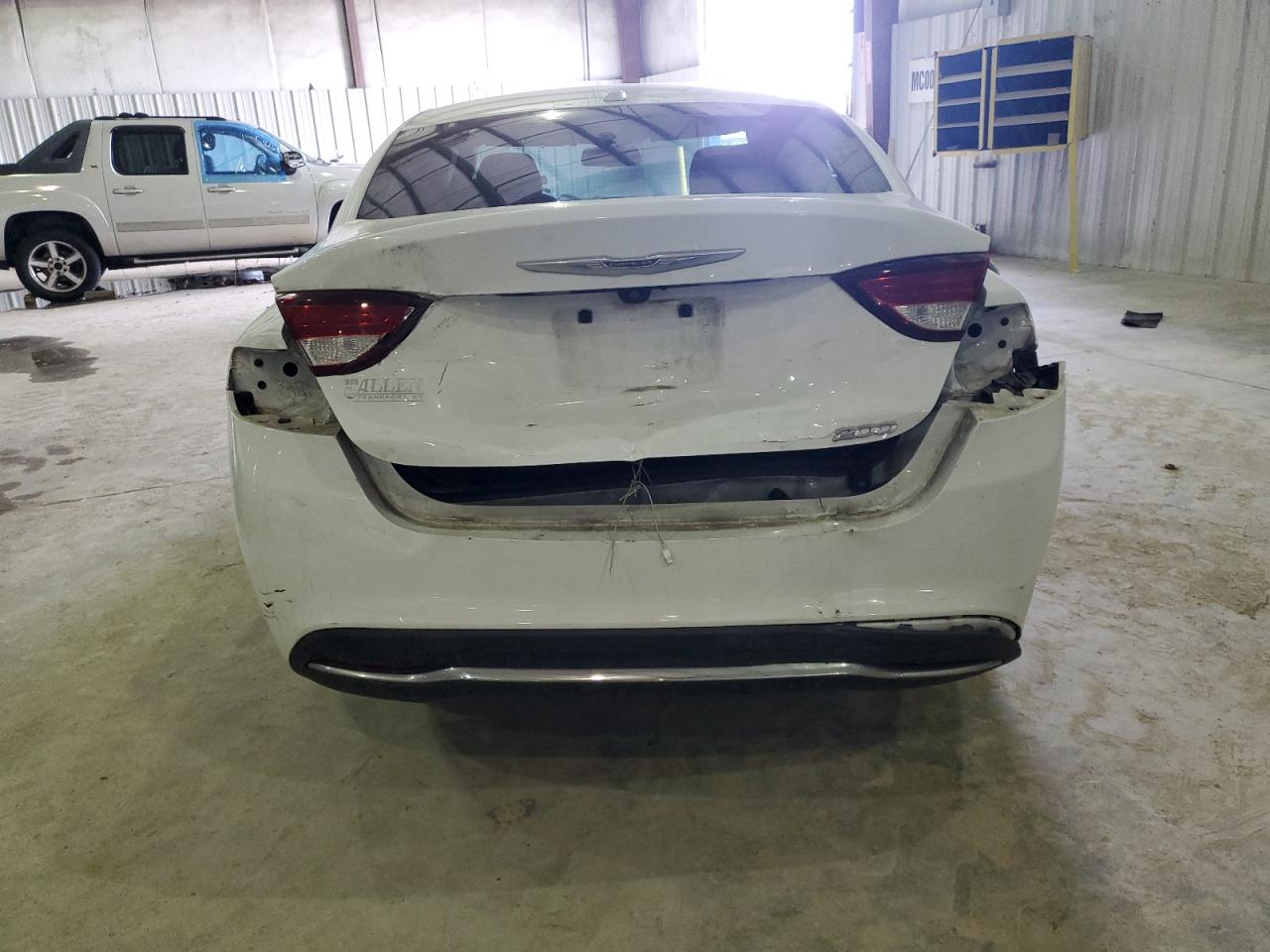 2015 Chrysler 200 - Image 6