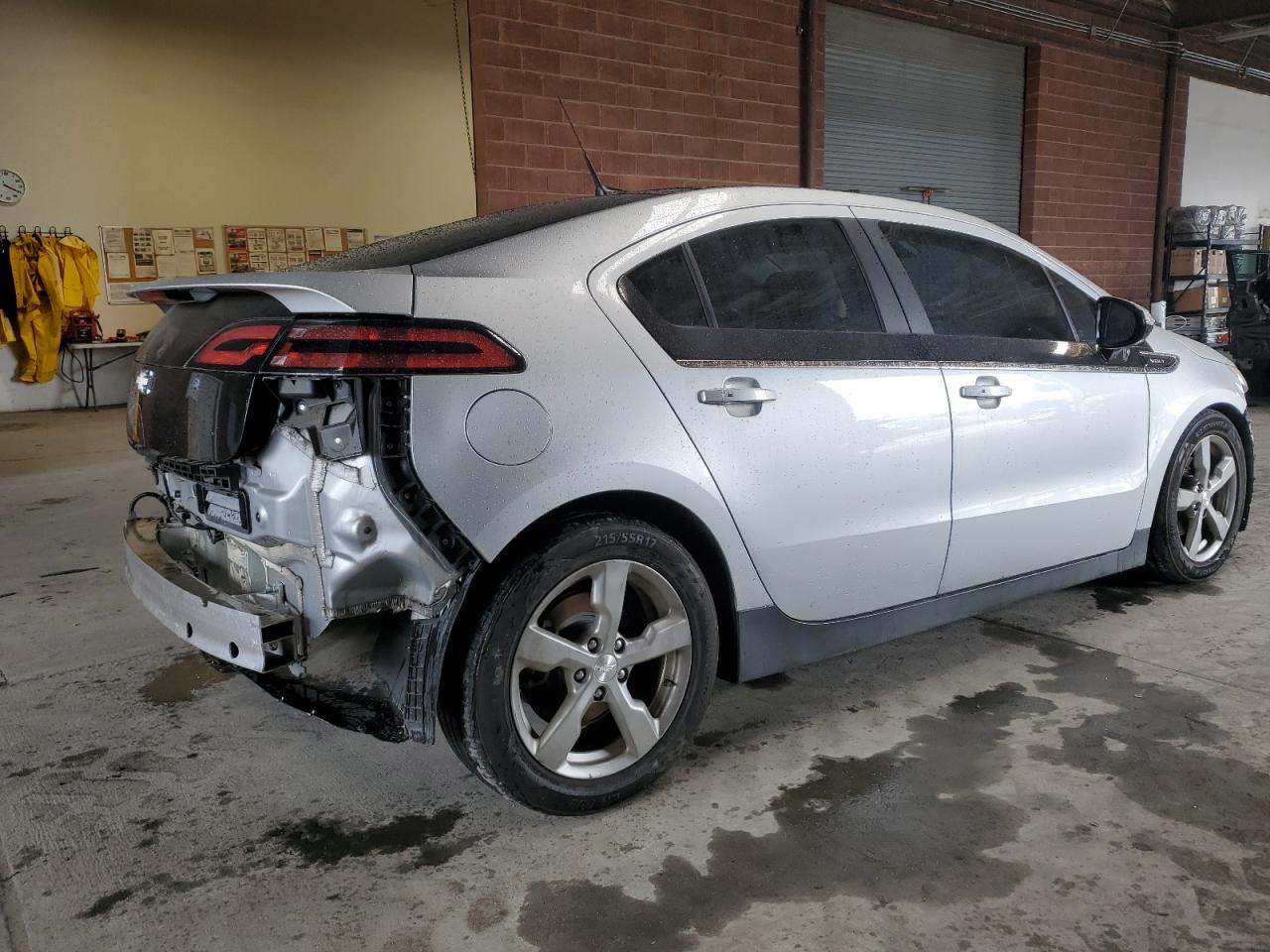 2012 Chevrolet Volt - Image 3