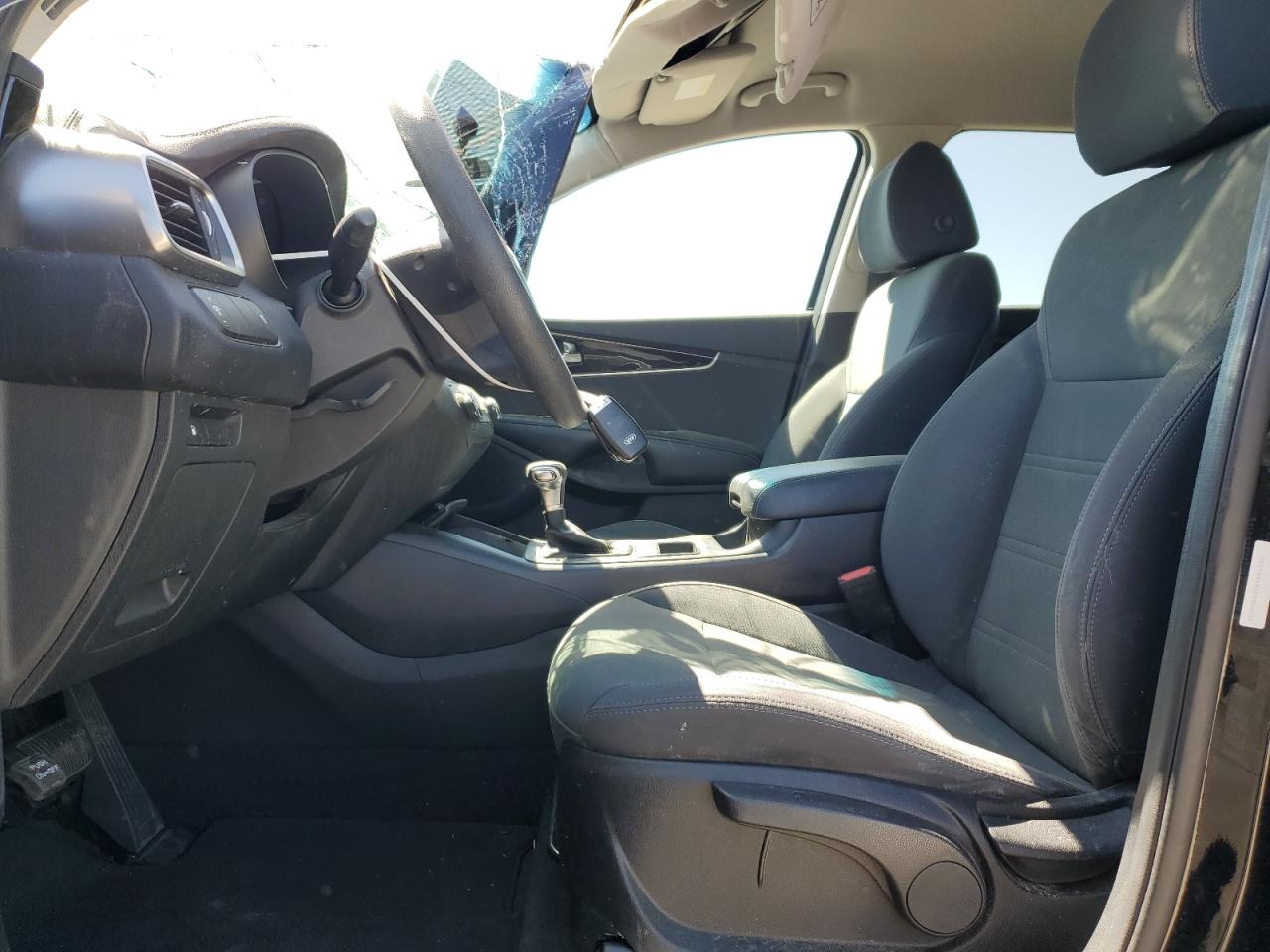 2019 Kia Sorento - Image 7