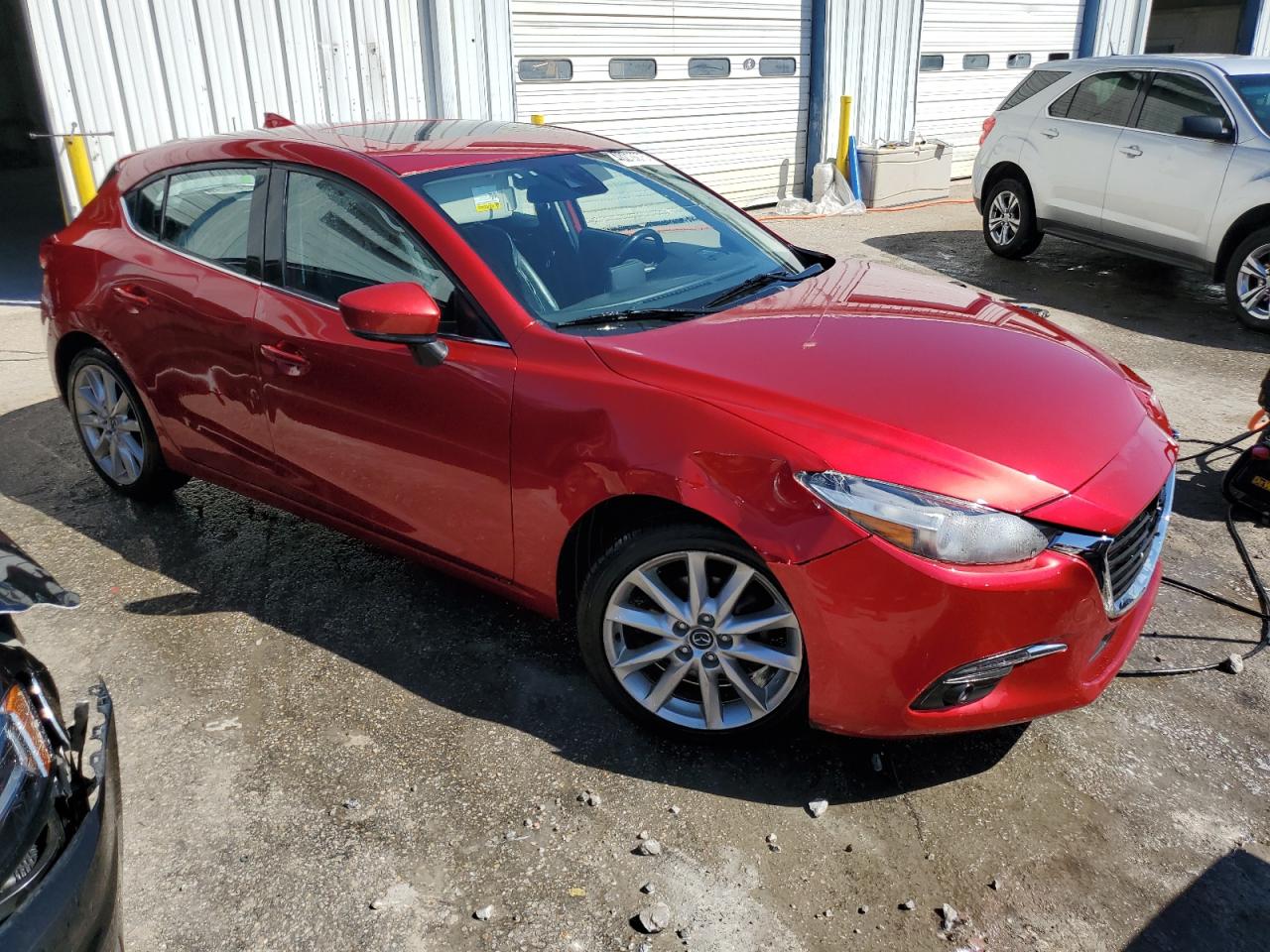 2017 Mazda 3 - Image 4
