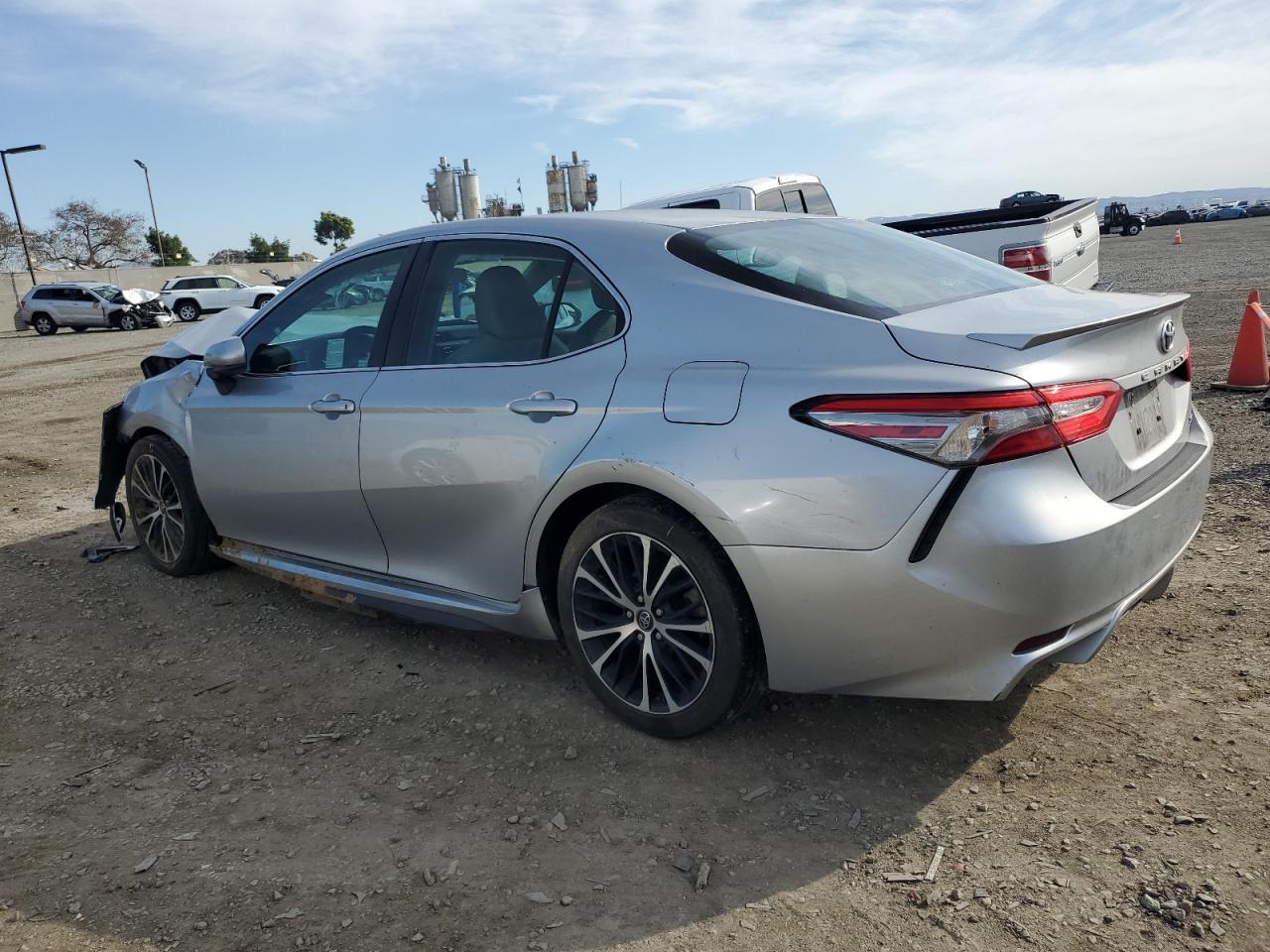 2018 Toyota Camry - Image 2