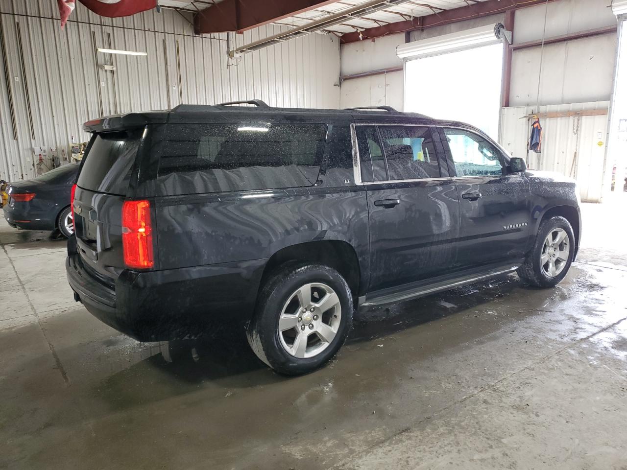 2015 Chevrolet Suburban - Image 3