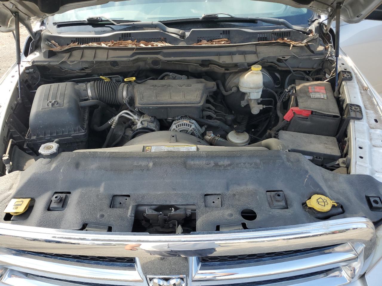 2010 Dodge RAM - Image 11