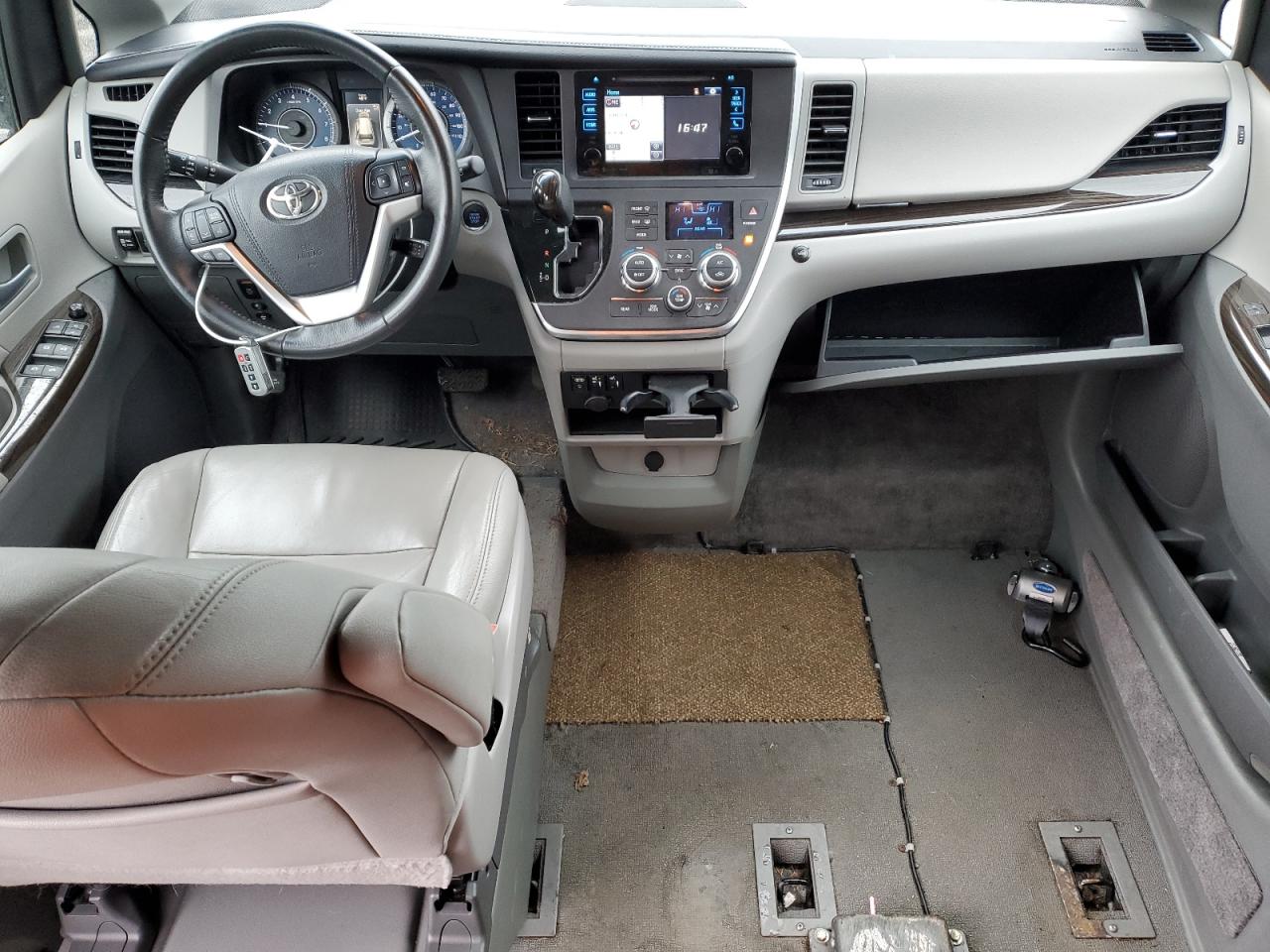5TDYZ3DC7HS807364 TOYOTA All Models 2017