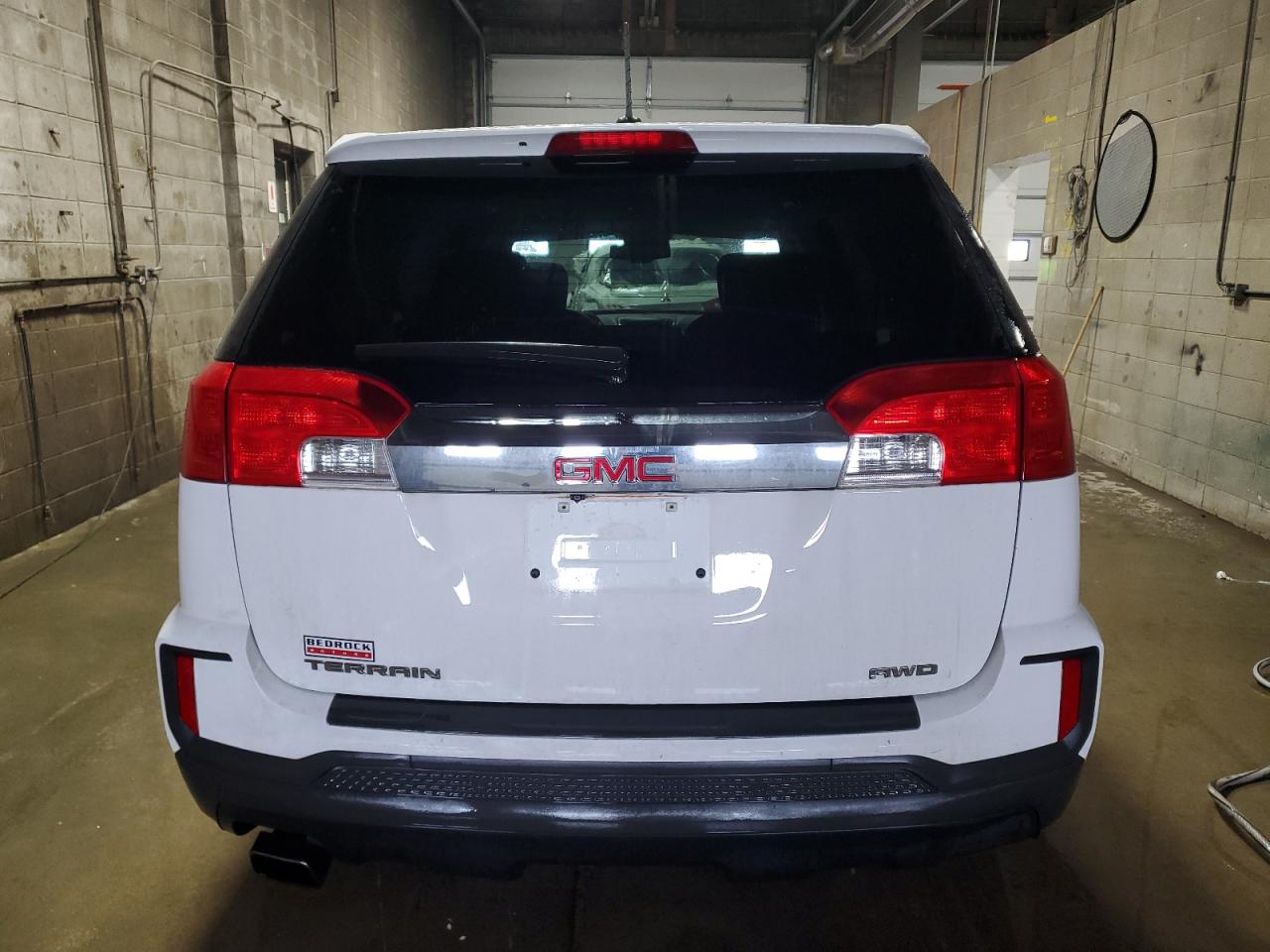 2016 GMC Terrain - Image 6