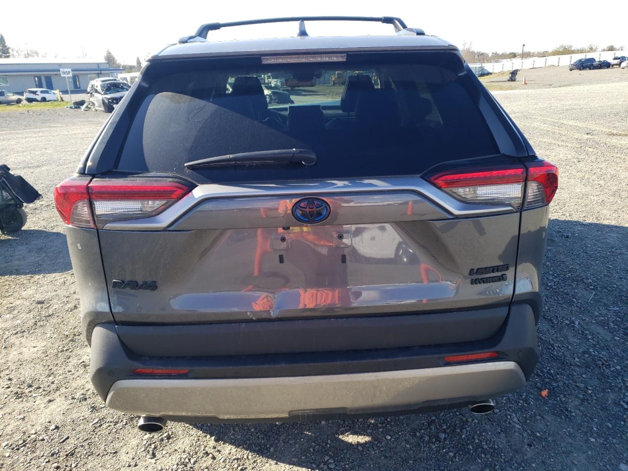 2022 Toyota RAV 4 - Image 6