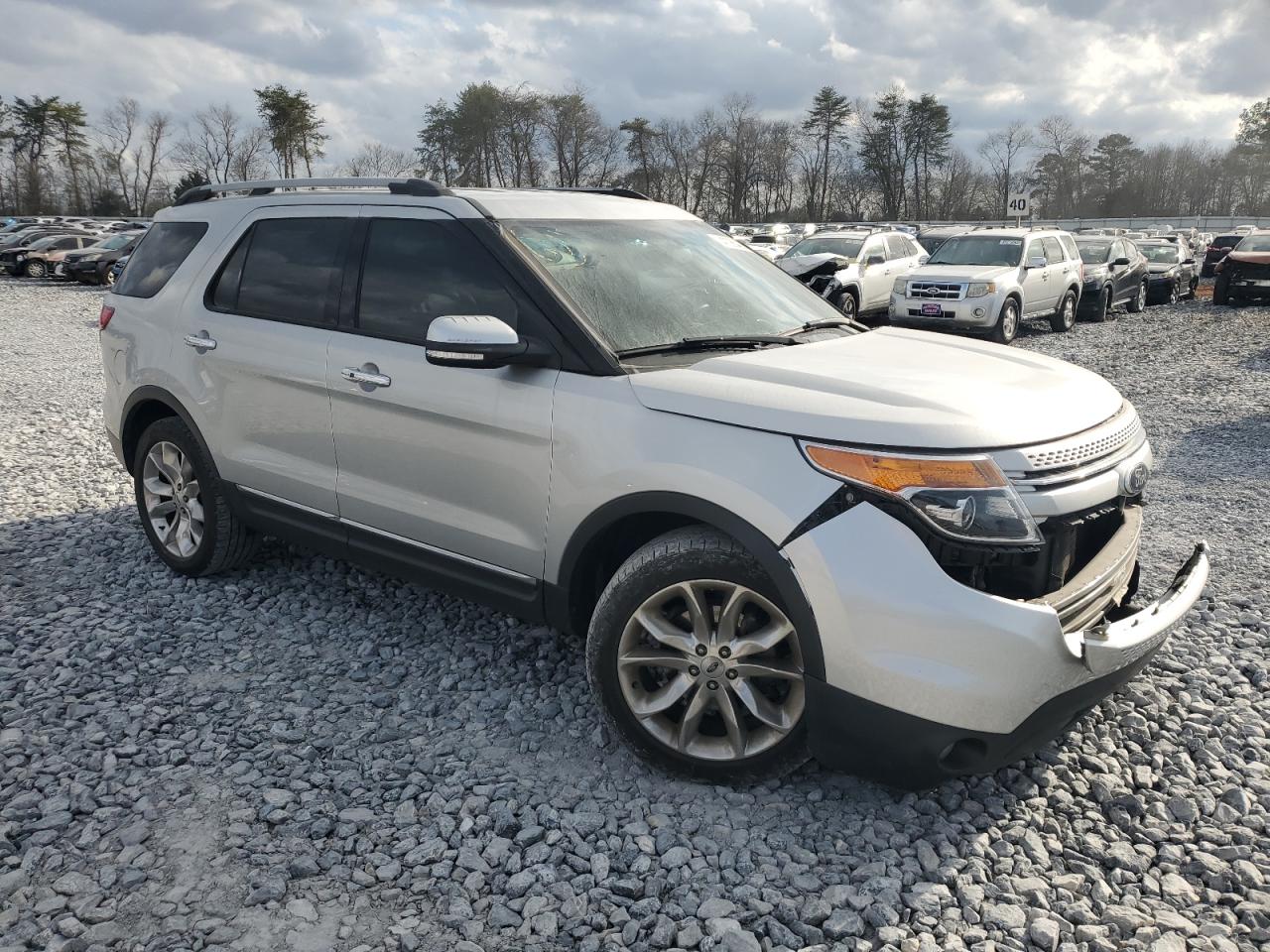 2013 Ford Explorer - Image 4