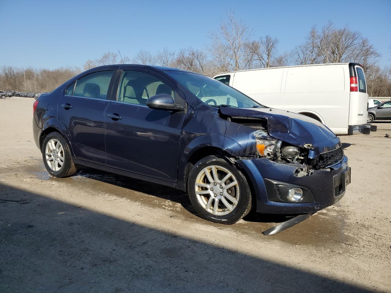 2015 Chevrolet Sonic - Image 4